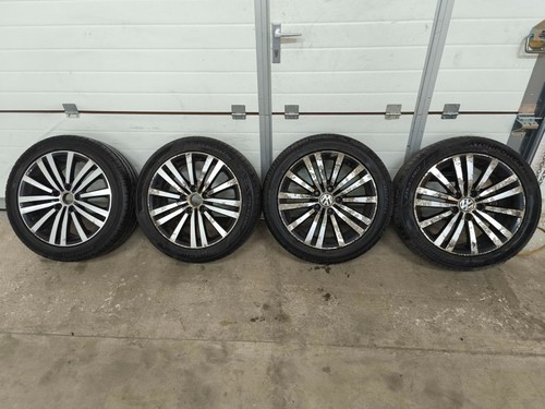 Volkswagen passat 2011 17 - passat,