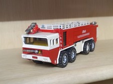 Feuerwehr Modelle Siku Flugfeldlöschfahrzeug V332 Maßstab 1:55