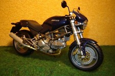 1:12 Ducati 900 Monster S4