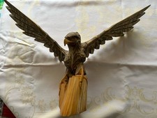 Handgeschnitzte Figur Greifvogel Massivholz