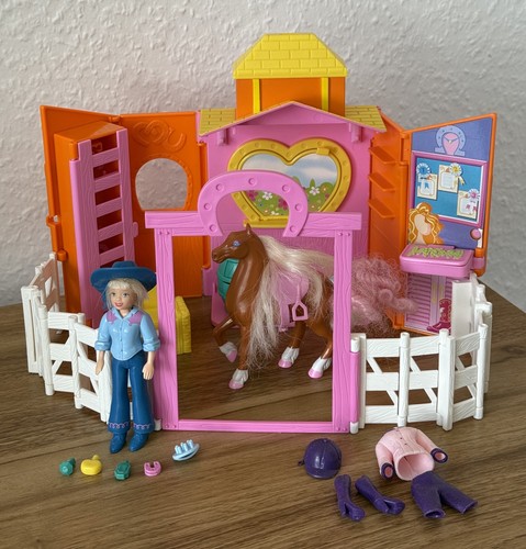 Polly pocket ride style - in,