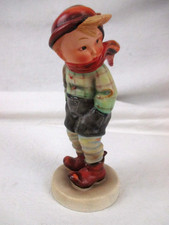 Goebel Hummelfigur Junge im
