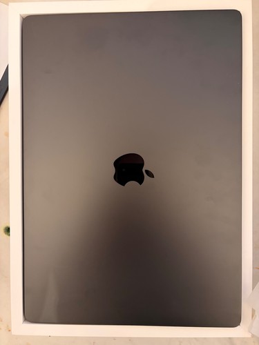 Mac book pro max 2tb - max,
