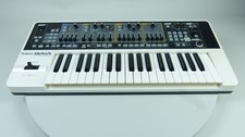 Roland Gaia SH-01 Synthesizer