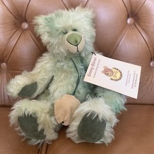 Emmy Bar Ltd Mohair Bär "Pistazia" Nr: 628/999 vollgegliedert 12"