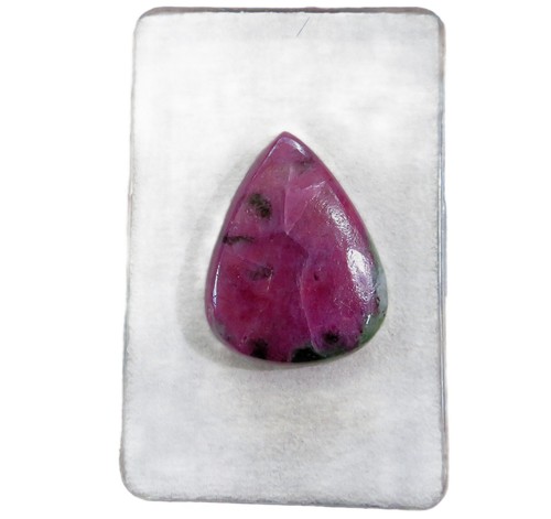 Rubin zoisit ruby zoisite - rubin, in