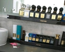 Tom Ford Parfüm Display braun lang durchsichtig 85cm x 20cm x 3,5cm