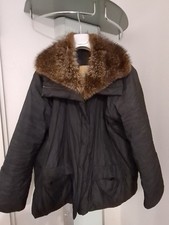 Annette Görtz  Winterjacke mit Fellkragen Gr. 46 schwarz