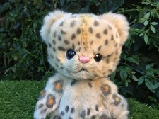 Clemens Schneeleopard Lean