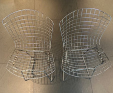 2 Esszimmerstühle "on wire" + Knoll International + Harry Bertoia + (1960er)