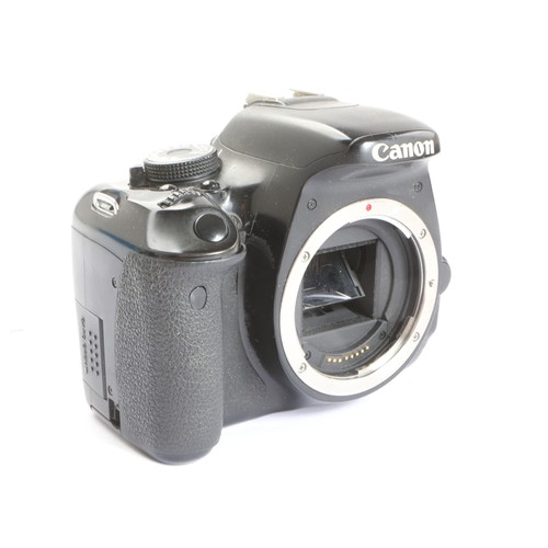 Canon eos 600d - +, defekt