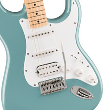 Limited Edition Squier Sonic®