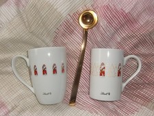 ❤️ 2 x Lindt ❤️ Weihnachtsmann Becher Tasse & Tchibo Gold Löffel Portionierer