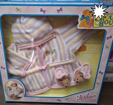 Chou Chou entzückender Bademantel für Puppen mit 48 cm , neu und unbenutzt. 
