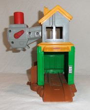 G15 C Fischer Price Geotrax Load Em' Up Cravel mit Funktion Eisenbahn Spielzeug