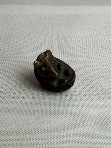 Bronzefigur igel eingerollt - igel,
