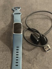 Fitbit Charge 5 Neu / Armband