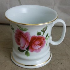 feine Porzellan Tasse Reutter