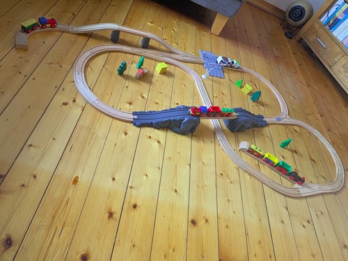Holzeisenbahn brio eichhorn - holzeisenbahn, /