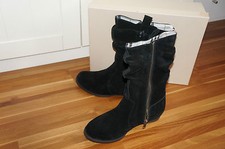 Burberry Stiefel Neu 100%