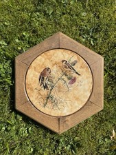 Vintage Wandbild / Fliesenbild mit Vögeln im Holzrahmen (hexagonal)