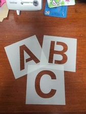 Große Karla Schrift einzelne