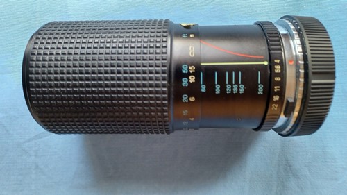 Tokina rmc 200 4 - f/4.0, mf