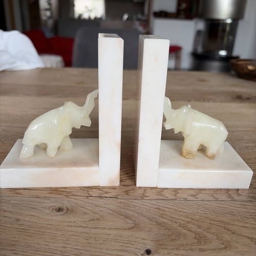 Schöne alabaster elefanten - alabaster,