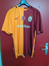 Nike Galatasaray Heimtrikot 2015-2016, Sinan Gümüs Nummer 18