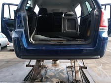 Opel Zafira B original Stoßstange Fänger hinten/Heck Z21B Ultrablau Bj 2010