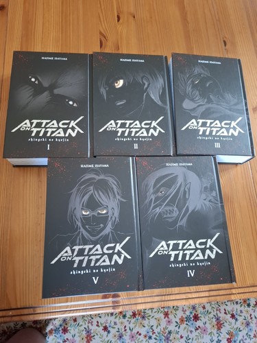 Attack titan deluxe edition - deluxe,