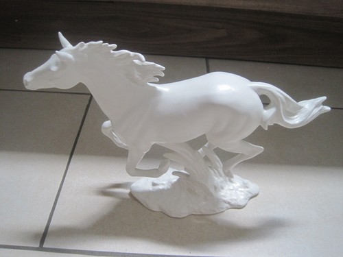 Goebel galoppierendes pferd - goebel,