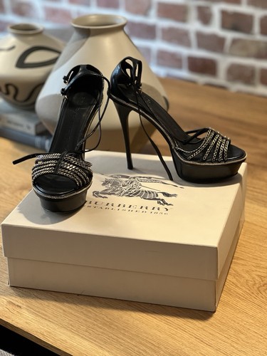 Burberry high heels - burberry,