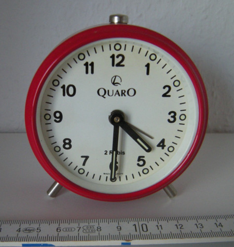 Mechanischer wecker uhr - mechanischer,