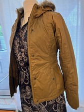 Damen Jacke Winterjacke Parka Bench Gr. M (38/40) mit abnehmbarer Kapuze