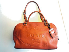 Echte Prada -Handtasche in