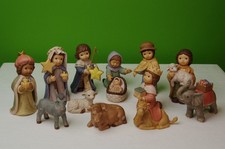 Große  Krippefiguren  von