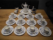 ROYAL ALBERT Bone China