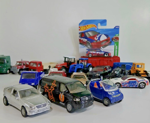 Spielzeugautos konvolut mix - spielzeugautos,
