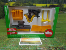 Siku Art.Nr.:3661 - Frontlader Anbaugeräte für Siku 1:32 Traktoren,neu in OVP