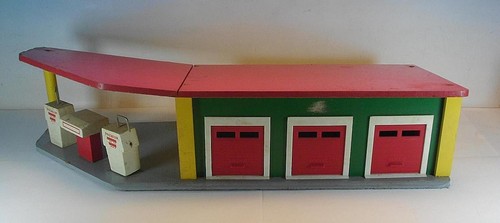 Brio tankstelle mit fach - brio, 3-fach
