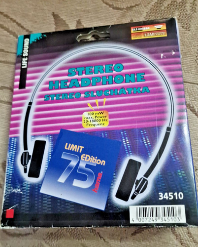 Vintage stereo headphones - stereo,