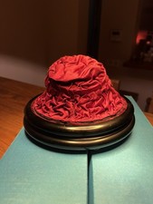 schmuck display ständer Vintage Holz Und Satin Aus den  1930 (?)