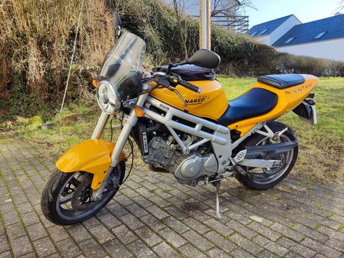 650 ccm hyosung - 650,