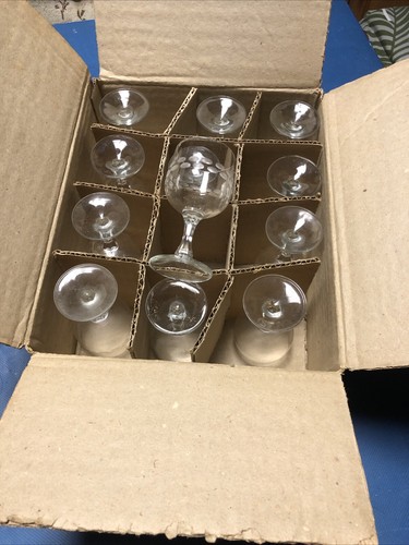 Stück lausitzer glas 4 - lausitzer, gr.4