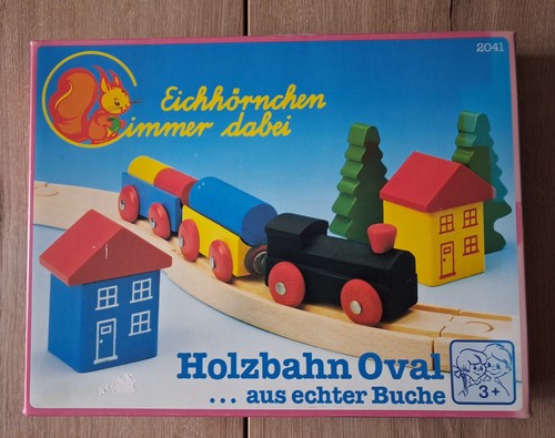 Eichhörnchen holzeisenbahn - eichhörnchen,