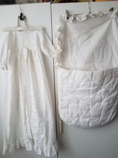 Taufkleid mit Kissen ,schöne