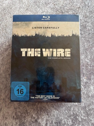 Blu ray box - wire, die