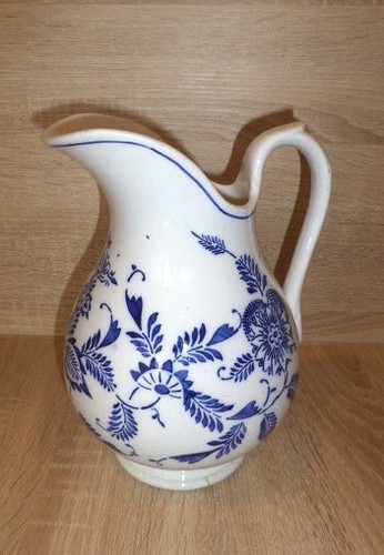 Schöner porzellan krug - porzellan,