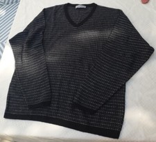 Edler MARKENPULLOVER für